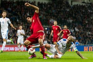 TBN - Belarus (Vòng loại Euro 2016, 02h45 16/11): 3 điểm trong tầm tay