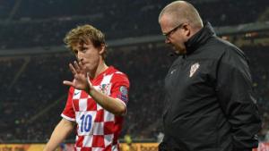 Real kiếm được 1,6 triệu euro từ FIFA sau chấn thương của Modric