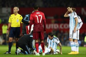 Hàng thải Nani thăm hỏi hàng xịn Di Maria