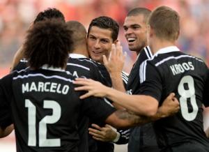 Real Madrid 4-0 Granada: Tam tấu mới B2R