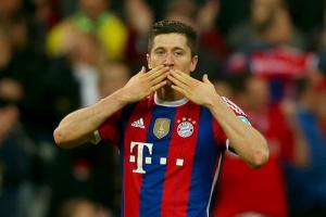 Bản tin bóng đá sáng 24/2: M.U nhắm Lewandowski để thay Falcao