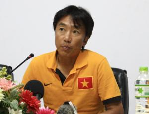 HLV Miura: “Tôi cần những cầu thủ đa năng”