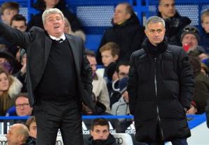 Chelsea chiến thắng, HLV Mourinho vẫn khẩu chiến với đồng nghiệp