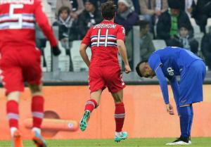 Video bàn thắng: Juventus 1-1 Sampdoria (Vòng 15 Serie A)