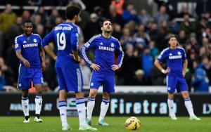 Chelsea thăng hoa: Vẫn có nguy cơ tay trắng