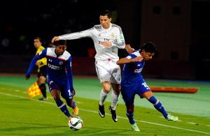 Ronaldo ghi bàn gần bằng cả đội San Lorenzo cộng lại
