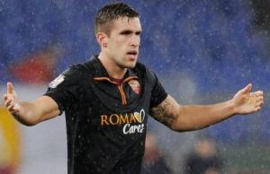 Chuyển nhượng mùa đông: Real quyết chiến Man Utd vì Strootman