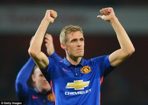 Bản tin tối 24/12: MU giảm biên chế trước phiên chợ đông