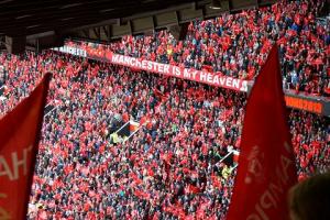 Top 5 đội bóng Ngoại hạng Anh được yêu quý nhất