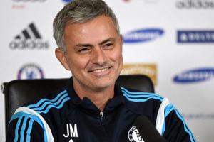 Jose Mourinho bất ngờ “tỏ tình” với… giải hạng nhất Anh