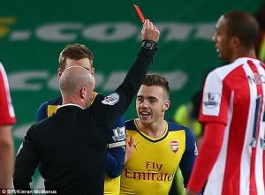 Hàng thủ Arsenal bị HLV Wenger chê tơi tả sau màn trình diễn thảm hoạ