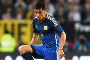 Bản tin tối 8/12: M.U bị Valencia nẫng tay trên vụ Enzo Perez?