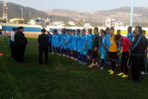 Thưởng Tết bằng gạo: Câu chuyện cười ra nước mắt