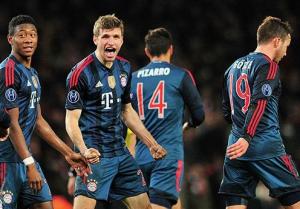 Tỏa sáng trước Arsenal, Muller vẫn buồn vì không được đá chính