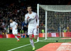 Vắng CR7, Real Madrid vẫn tiêu diệt gọn Villarreal nhờ tam tâu mới