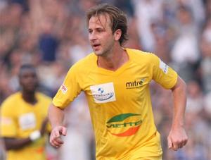 Cầu thủ từng dự World Cup xuất sắc nhất V.League tháng 1