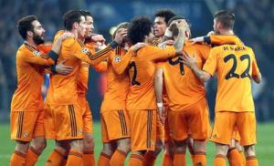 Real hủy diệt Schalke: Cuồng phong màu trắng!