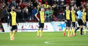 Trọng tài thổi ép Atletico Madrid, Barcelona và Real Madrid lại thống trị Liga?