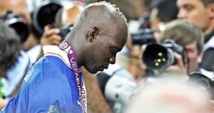 Mario Balotelli: Đằng sau nước mắt