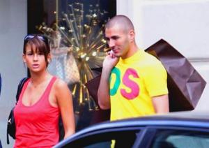 Benzema đón con gái đầu lòng