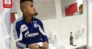Kevin Boateng uống bia, phì phèo thuốc lá trước khi thử doping