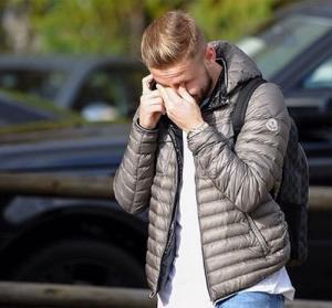 Thần đồng Luke Shaw khóc ròng khi được triệu tập vào ĐT Anh