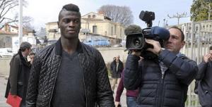 Đâm xe liên hoàn rồi bỏ trốn, sao AC Milan bị bỏ tù 18 tháng
