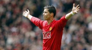 Man United cần ngăn chặn ý đồ lôi kéo Ronaldo của David Beckham