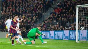 Đừng đánh thức quái vật Lionel Messi!