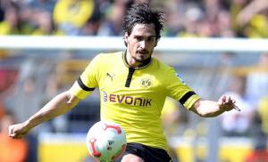 Hummels “chê tiền”, tái khẳng định tương lai cùng Dortmund