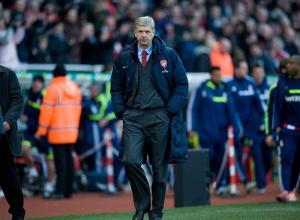 Arsenal: Sa lầy & trắng tay lần nữa?