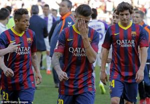 Thua Valladolid: Barca, ủ rũ, than khóc và run rẩy