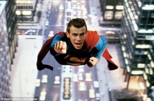 Đồng đội đánh giá Gareth Bale là siêu nhân