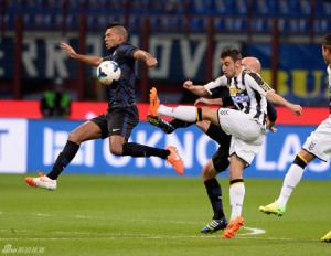 Hòa Udinese, Inter lỡ cơ hội bám đuổi top 4