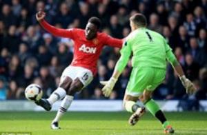 Pha làm bàn đậm chất tiki-taka hiếm thấy của MU