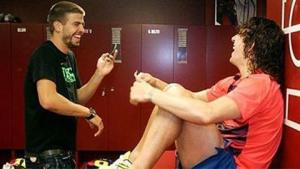 Thư tri ân “đẫm nước mắt” của Pique gửi tới Puyol