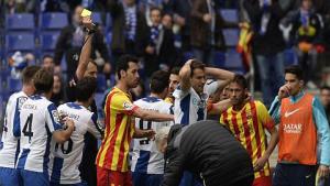 Barca vất vả hạ Espanyol: 3 điểm gây tranh cãi