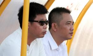 Bầu Trường: Bỏ trăm tỷ vẫn bị cầu thủ phản bội