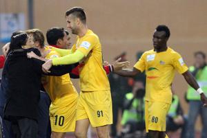 Thanh Hóa đứng đầu giai đoạn một V-League 2014