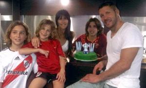 Diego Simeone: HLV giỏi, người cha tồi