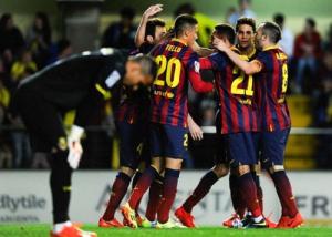 Barca tri ân Tito Vilanova bằng chiến thắng đầy may mắn