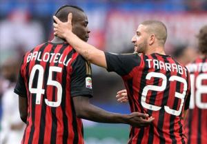 Balotelli thách thức Messi và Cris Ronaldo về khoản ghi bàn