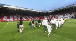 Fanpage chính thức của M.U bất ngờ đăng tiếng Việt