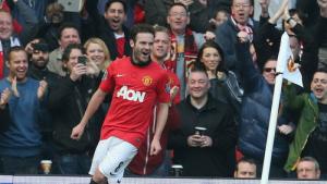 Đả bại Newcastle, Juan Mata khiêu chiến Bayern Munich