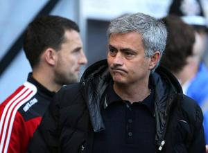 Chelsea: Lấy tối thiểu để nhắm tối đa