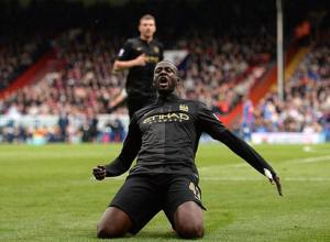 Man City: Yaya Toure và bài toán số 10