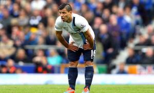 Sergio Aguero: Cơn đau đầu của Pellegrini trước cửa thiên đường