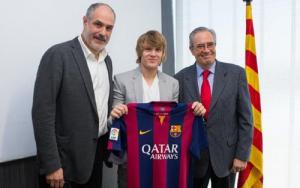 Barca chính thức ra mắt tân binh thứ 2