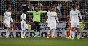 Bị Valencia cầm chân, Real Madrid bỏ lỡ thời cơ vàng bám đuổi Atletico