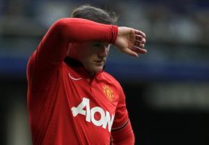 Rooney bất ngờ dính chấn thương bí ẩn